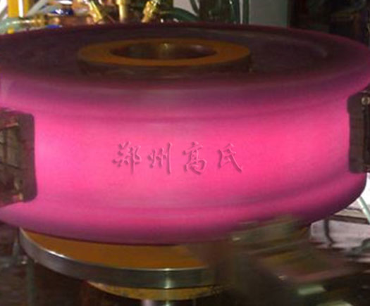 支重輪淬火，中頻淬火電源效果好