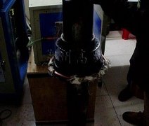 軸承熱拆，很多廠家采用高頻淬火機(jī)進(jìn)行