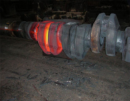 凸輪軸的熱處理設(shè)備是感應(yīng)淬火設(shè)備