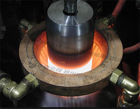 高頻淬火設(shè)備對(duì)鑿巖機(jī)活塞的淬火處理